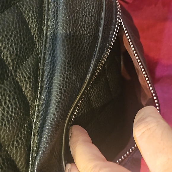 NWOT Adrienne Vittadini backpack purse - Picture 3 of 11